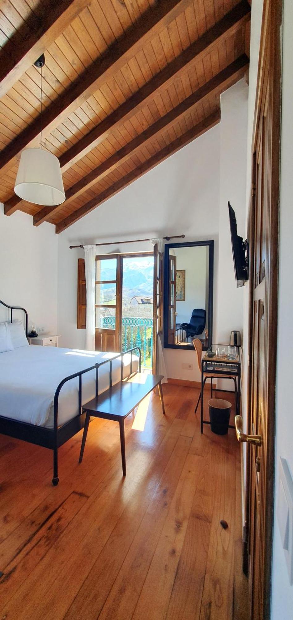 Ortiguero Refugio Del Cares旅馆 外观 照片